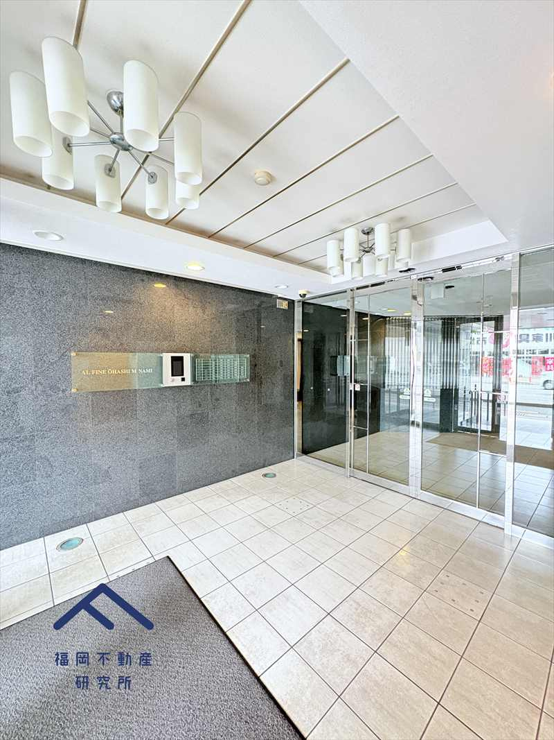 アルフィーネ大橋南のエントランス