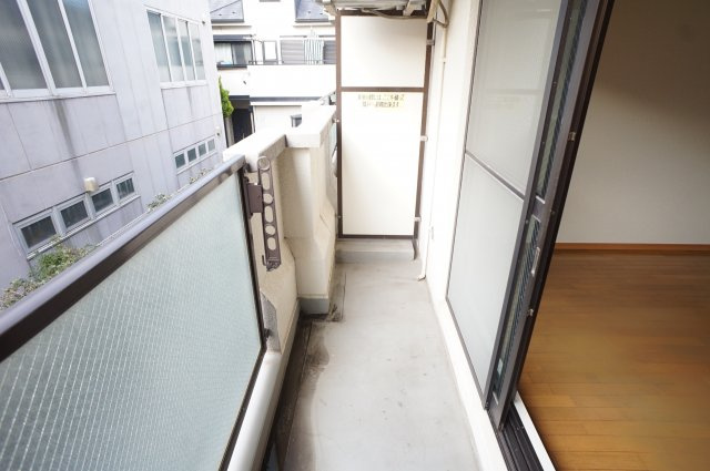 千葉市花見川区幕張本郷５丁目の賃貸マンションのバルコニー