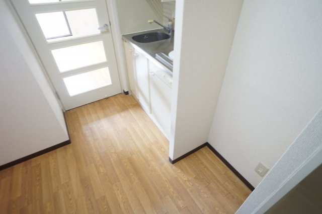 千葉市花見川区幕張本郷５丁目の賃貸マンションの内装