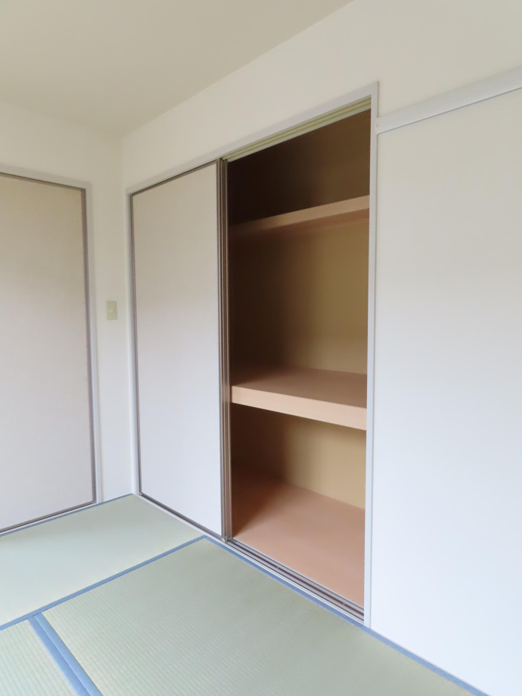 メゾンヤスアキーナＤ号棟の収納|写真は101号室です