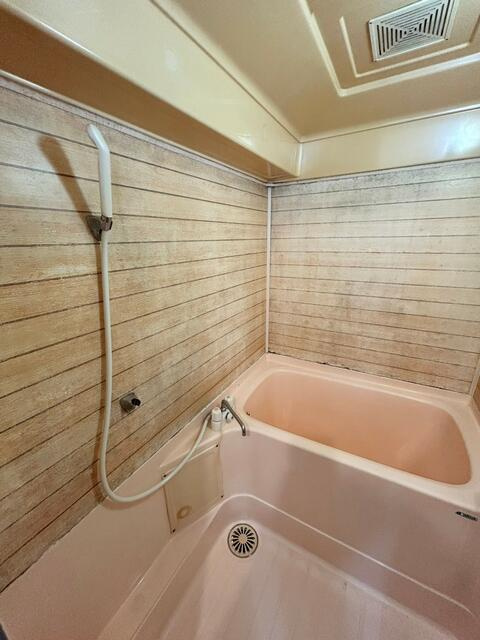 クレール綱島の浴室