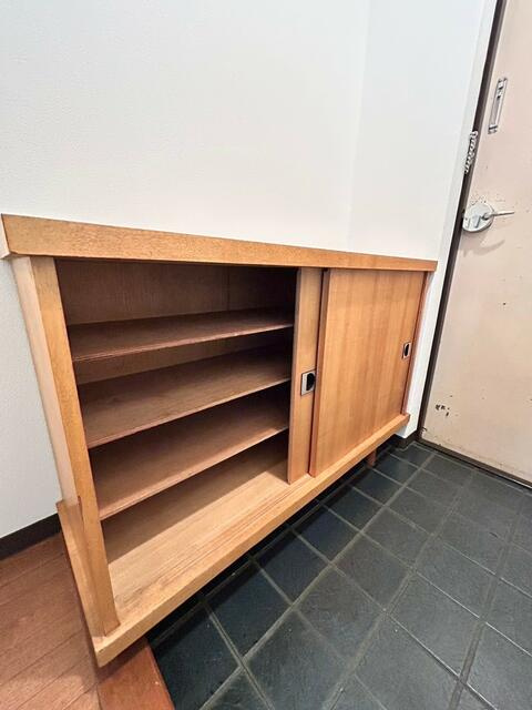 クレール綱島の玄関