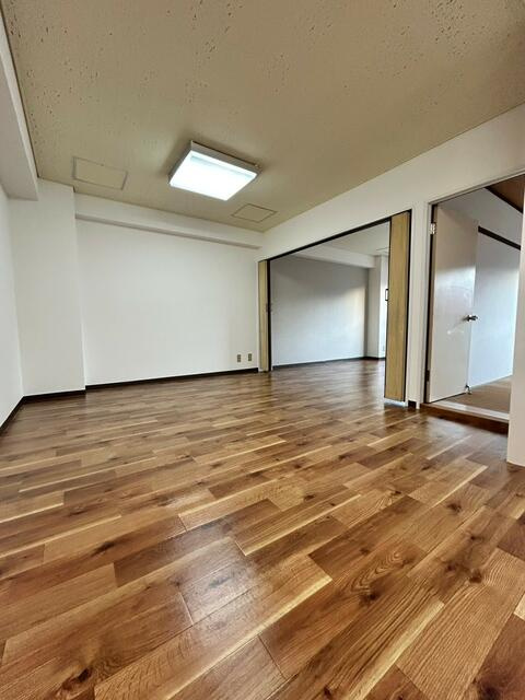 クレール綱島の居間・リビング