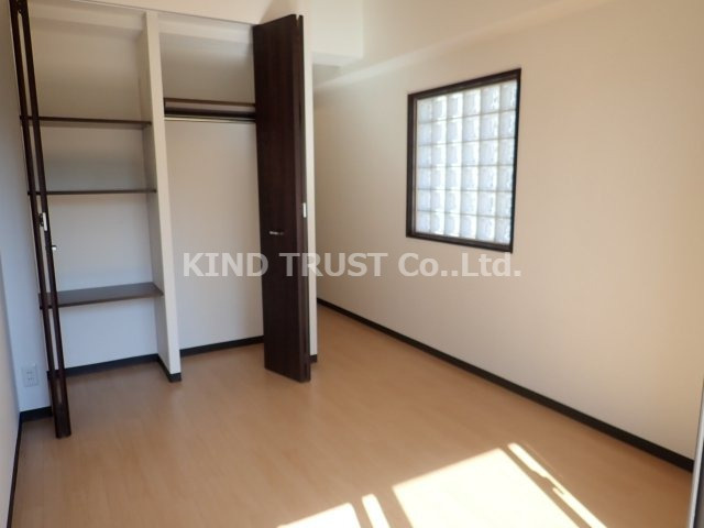 プレジオ東天満の居間・リビング