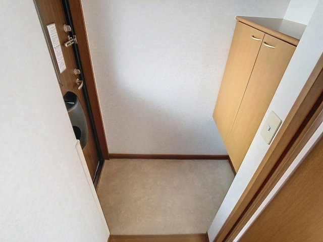 ウィルモア・Nの玄関