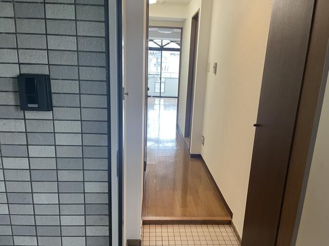 アクセス中河原の玄関