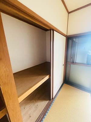 センチュリーハウス1の収納