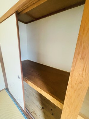 センチュリーハウス1の収納