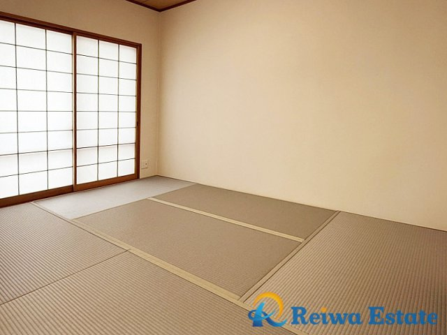 ハイホーム湘南茅ヶ崎の和室