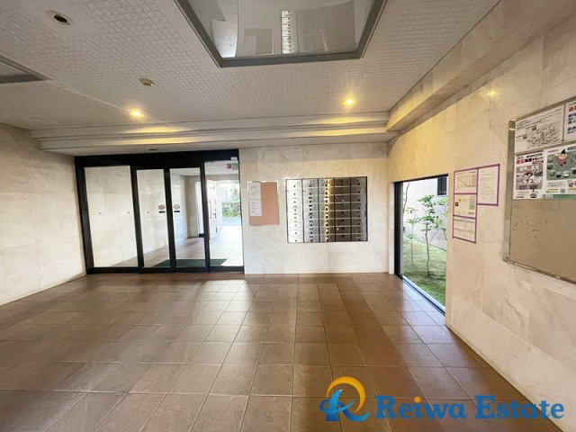 ハイホーム湘南茅ヶ崎のエントランス