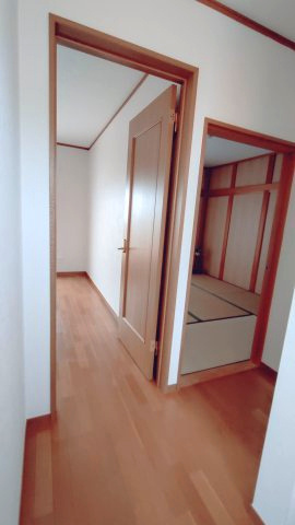 東大阪市新上小阪　中古一戸建の内装