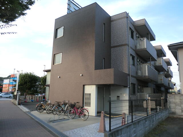 クリビア湘南の外観