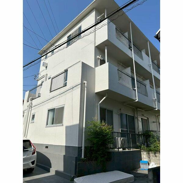 帝京マンションの画像