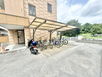 【その他共用部分】 | エクメーネ西沢 | 駐輪場