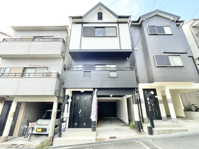 枚方市池之宮2丁目　中古一戸建て