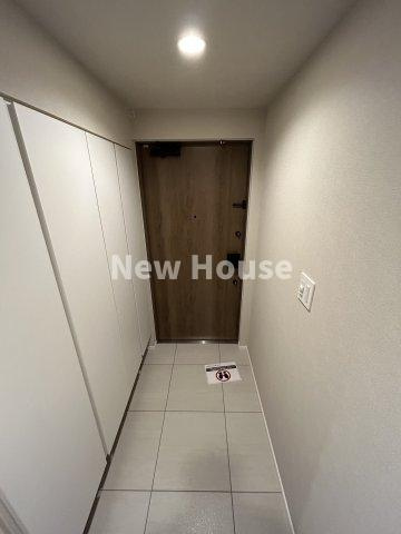 シーズンフラッツ新大塚 の玄関
