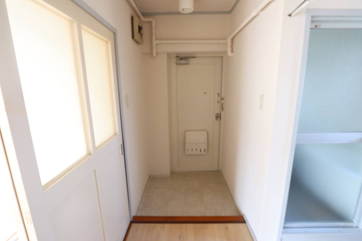 ビレッジハウス大牟田【キャッシュバック対象物件】の玄関|きれいな玄関です