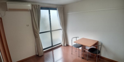 【居間・リビング】 | レオパレス裕也 | 使いやすいリビングです