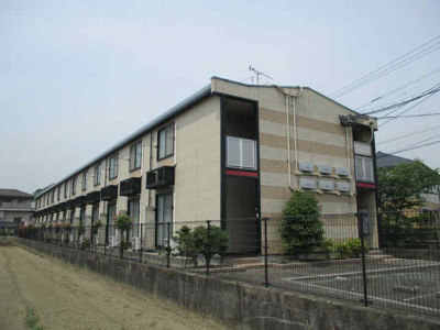 【外観】 | レオパレス裕也 | お得に住まいをお探しするなら不動産すまラボにお任せ下さい♪
〇現地待合わせOK　〇LINE対応可　〇他社物件持ち込みＯＫ
〇遠隔契約OK　〇お値引き喜んで♪
皆様のお問合せをお待ちしています♪