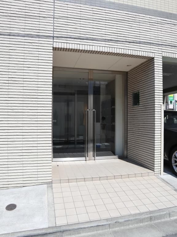 ソレアード1101のエントランス