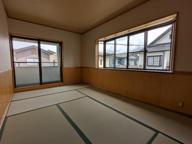 岩出市中黒・中古戸建・116008の和室