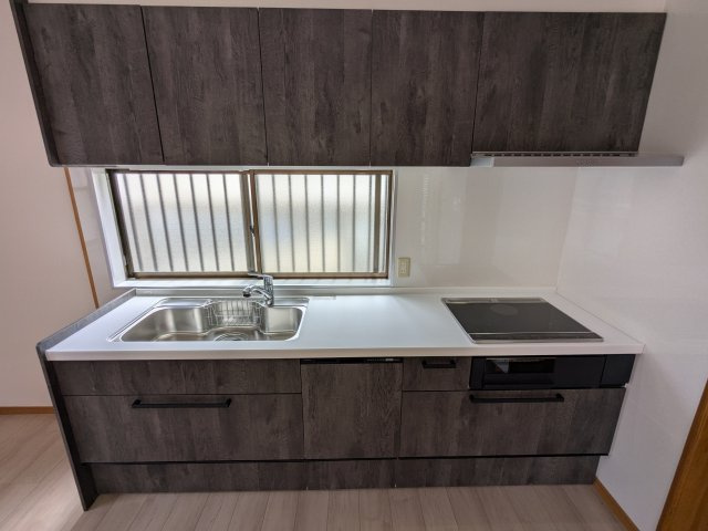 岩出市中黒・中古戸建・116008のキッチン