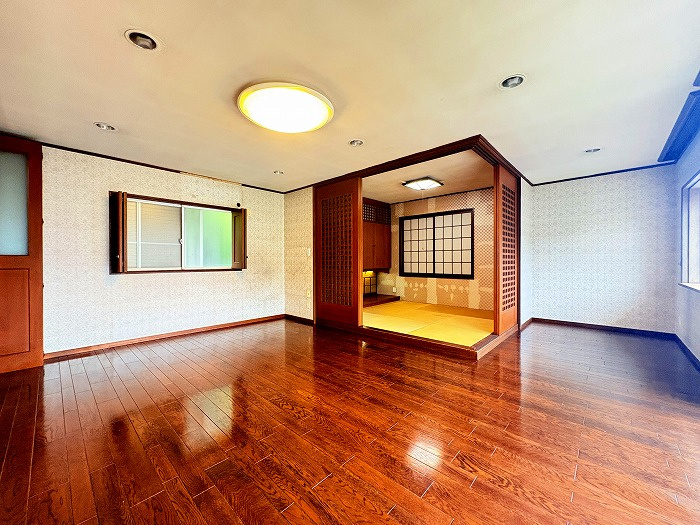 名古屋市緑区滝ノ水４丁目の居間・リビング