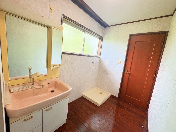 名古屋市緑区滝ノ水４丁目の独立洗面台