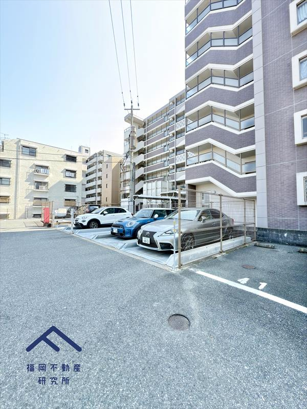 アクセス長住中央公園の駐車場