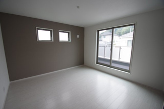 【洋室】 | 【仲介手数料無料！！】稲城市坂浜4丁目　新築戸建て（全3棟）3号棟　4999万円