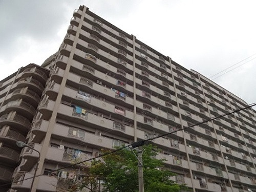 シャトー八戸の里