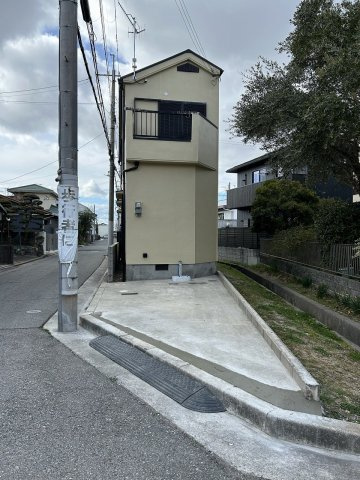 江井ヶ島貸家の居間・リビング