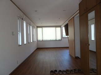 【玄関】 | 宝塚市中筋山手2丁目11の14　中古一戸建て