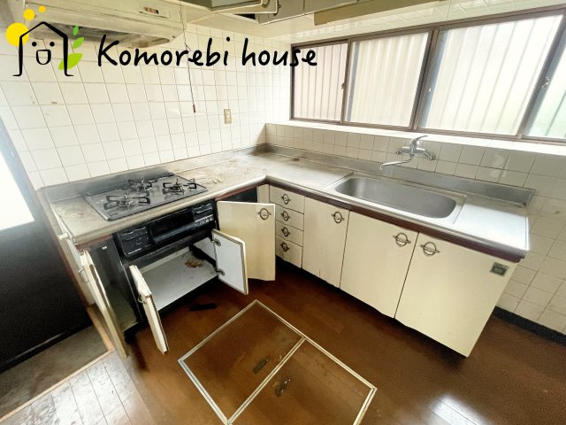 蓮田市閏戸　中古一戸建てのキッチン|使いやすいキッチンです