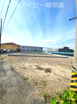 岐阜市六条南5区画の分譲地登場！敷地広々53坪以上！南道路日当り良好♪建築条件はございません！の画像