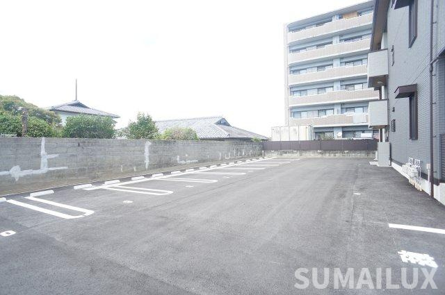 ＳＯＬＡＮＡⅢの駐車場