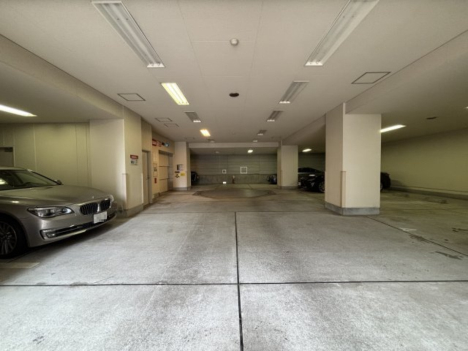 パークスクエア文京音羽の駐車場