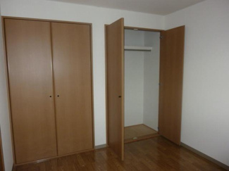 【内装】 | レジデンス南台 | 北側洋室