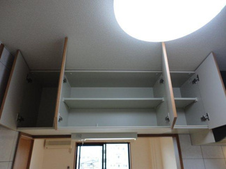 【キッチン】 | レジデンス南台 | キッチン吊棚