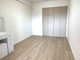 【洋室】 | エンゼルハイム・パークステージ四番館　8階