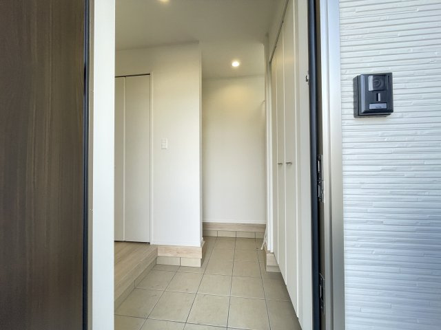 クレイドルガーデン八戸市桜ケ丘 第12 1号棟の収納