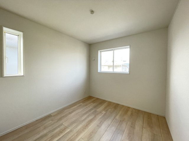 クレイドルガーデン八戸市桜ケ丘 第12 1号棟の収納