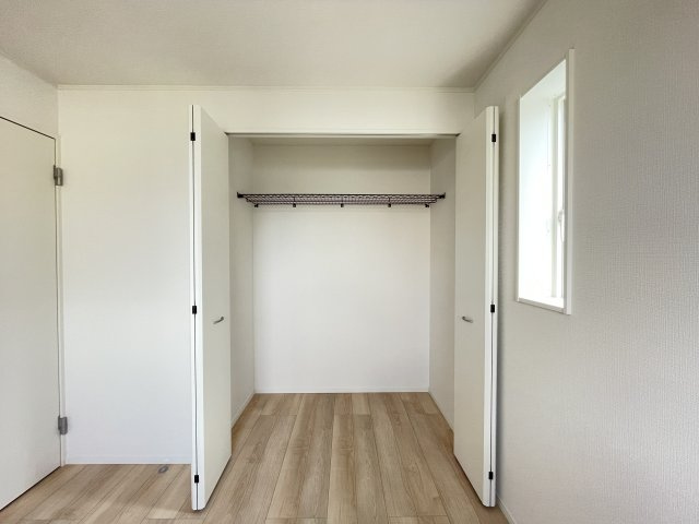 クレイドルガーデン八戸市桜ケ丘 第12 1号棟の洋室