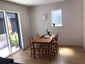 【居間・リビング】 | 世田谷区宇奈根２３－１期　全２棟