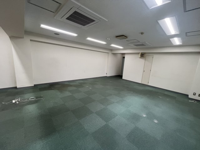 大阪谷町ビルの内装