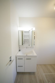 【構造・工法・仕様】 | 【仲介手数料無料！！】府中市浅間町4丁目　新築戸建て（全2棟）1号棟　5899万円