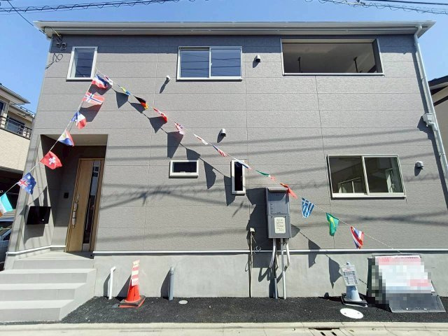 八潮市　二丁目　新築戸建　全1棟