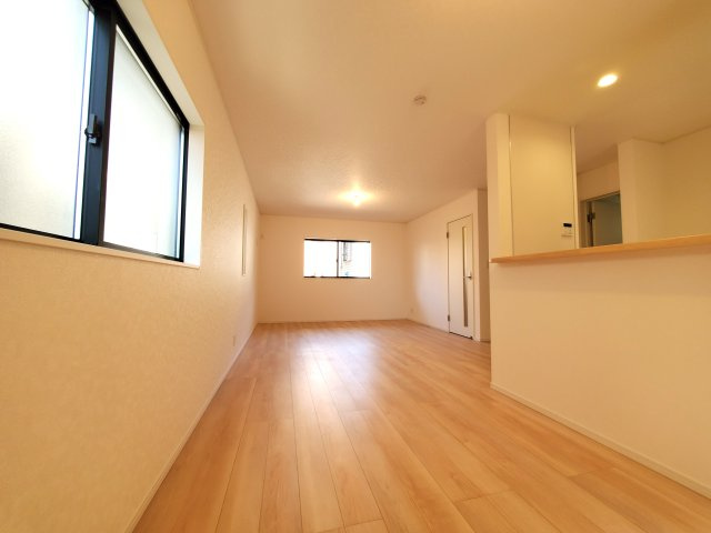 八潮市　二丁目　新築戸建　全1棟の居間・リビング|施工例です