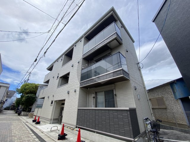 セレナヴィラ小阪W