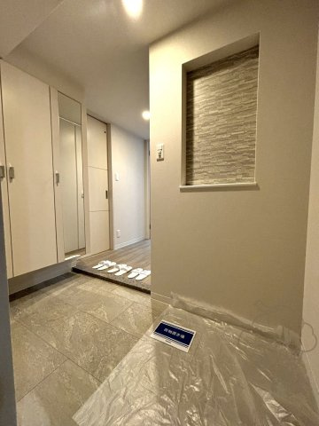 Royal Maxの玄関
